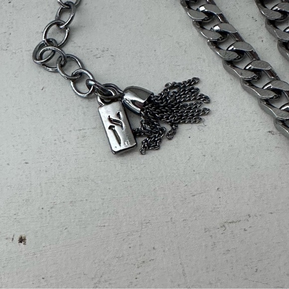 Gorgeous Heavy Stainless Necklace - Picture 4 of 5